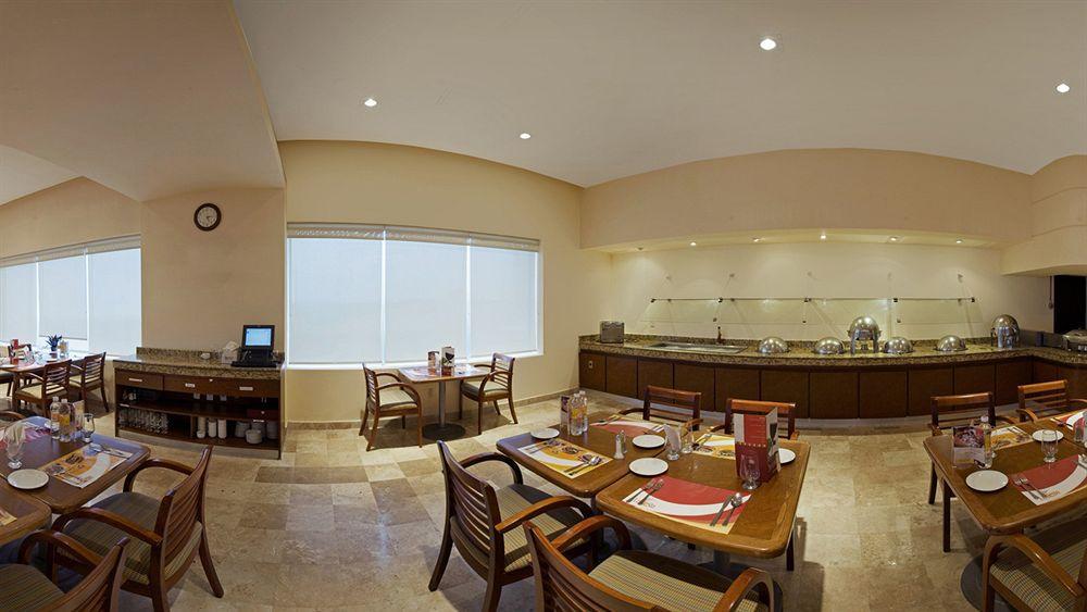 Fiesta Inn Coatzacoalcos Eksteriør billede