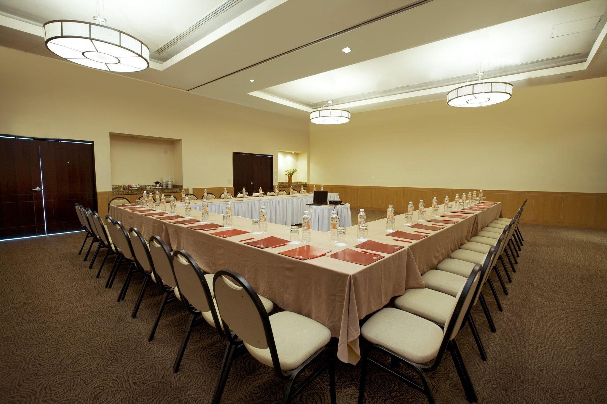 Fiesta Inn Coatzacoalcos Eksteriør billede