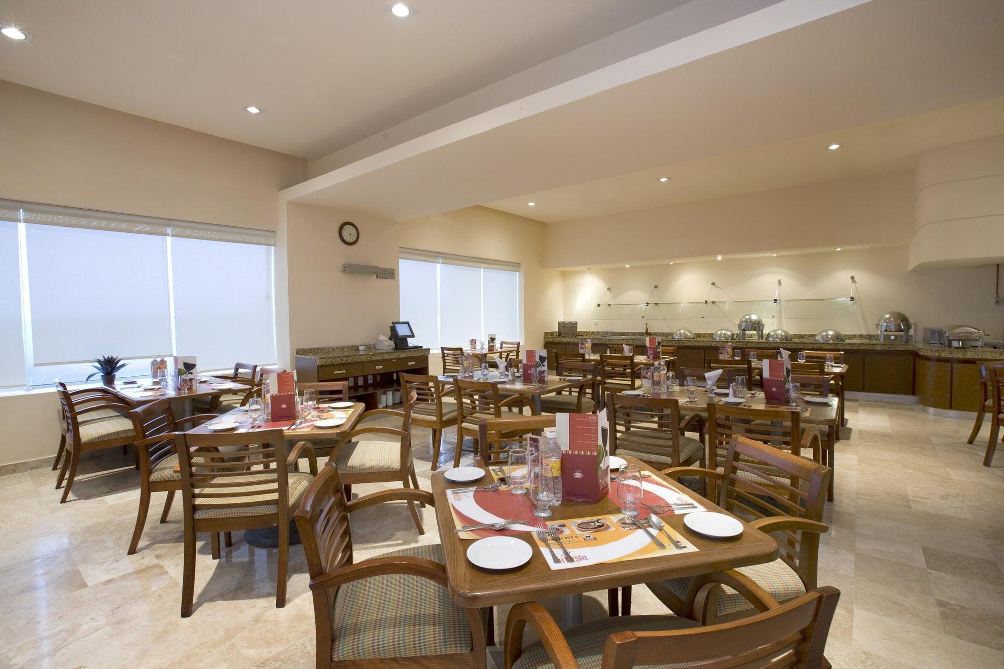 Fiesta Inn Coatzacoalcos Eksteriør billede