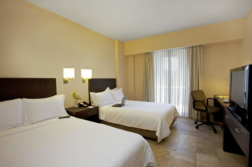Fiesta Inn Coatzacoalcos Eksteriør billede